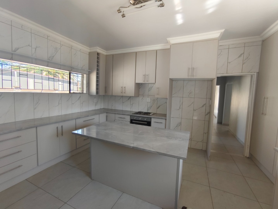 To Let 4 Bedroom Property for Rent in Bayswater Free State